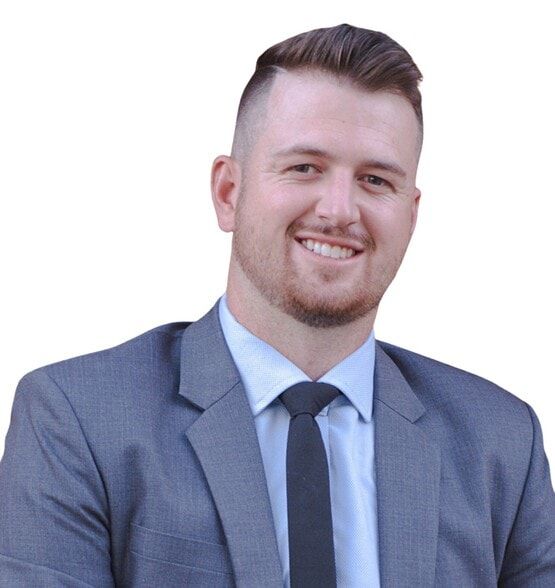 Land Listing Agent Photo