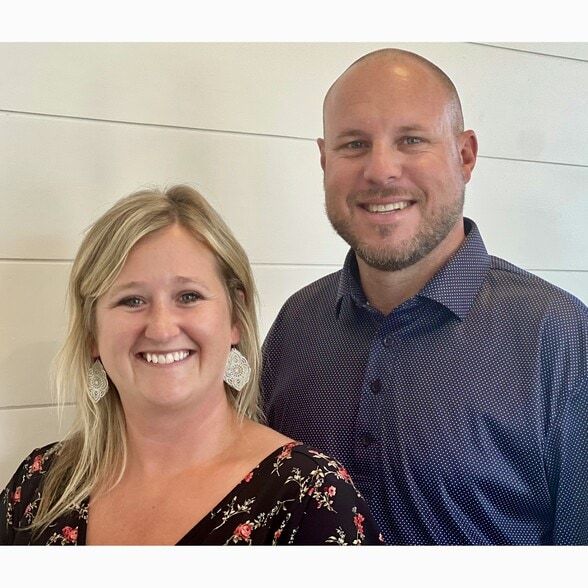 Land Listing Agent Photo