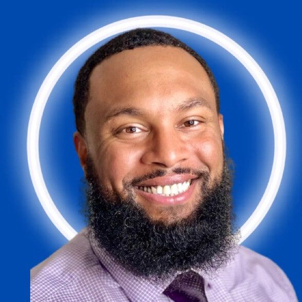 Land Listing Agent Photo