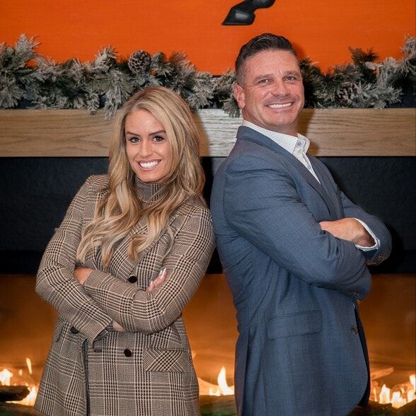 Land Listing Agent Photo