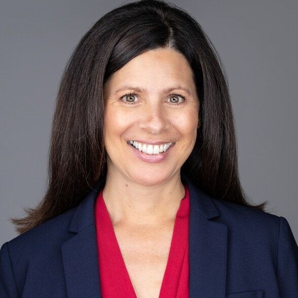 Land Listing Agent Photo