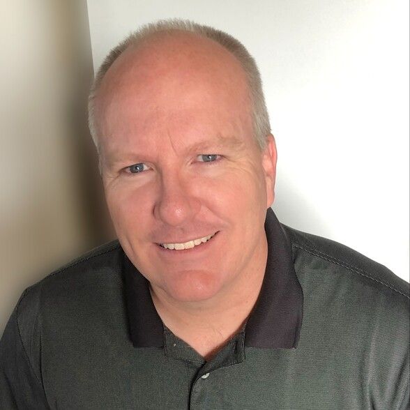 Land Listing Agent Photo