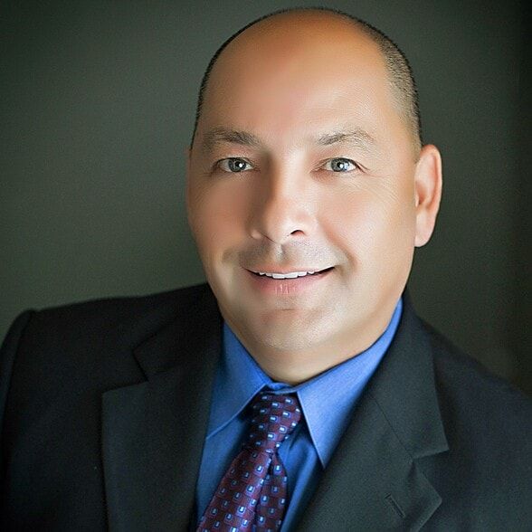 Land Listing Agent Photo