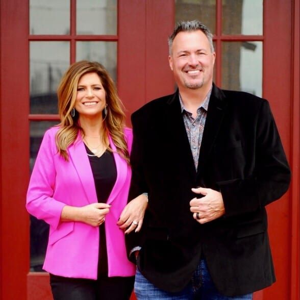 Land Listing Agent Photo