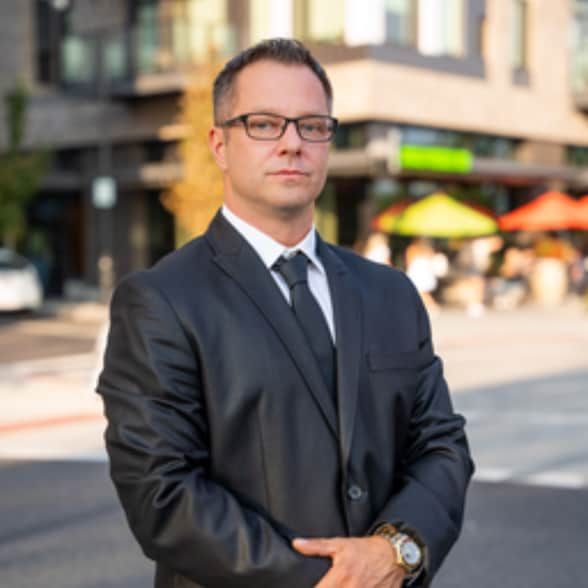 Land Listing Agent Photo