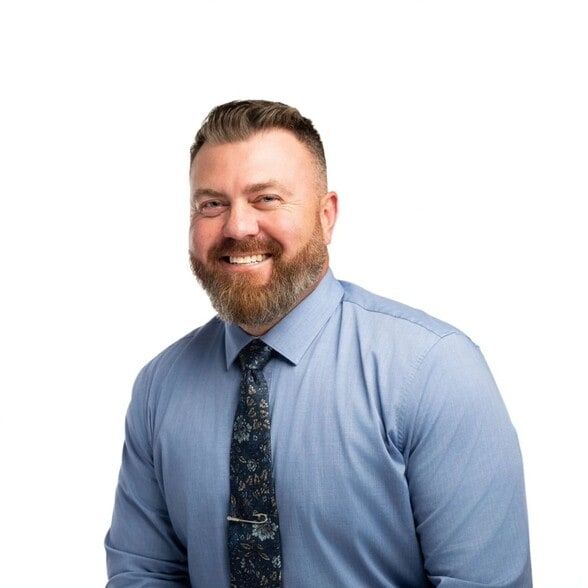 Land Listing Agent Photo