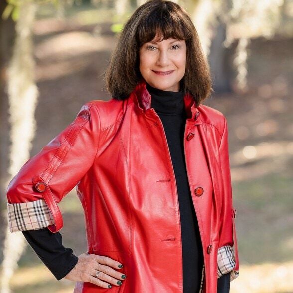 Land Listing Agent Photo