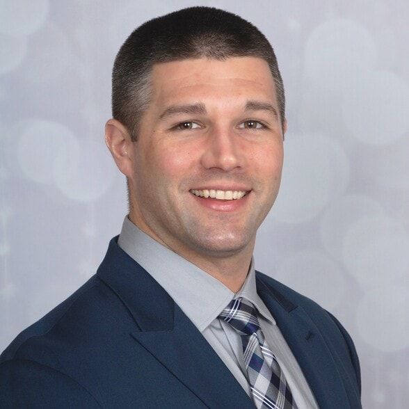 Land Listing Agent Photo