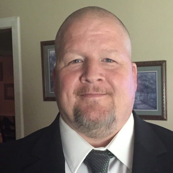 Land Listing Agent Photo