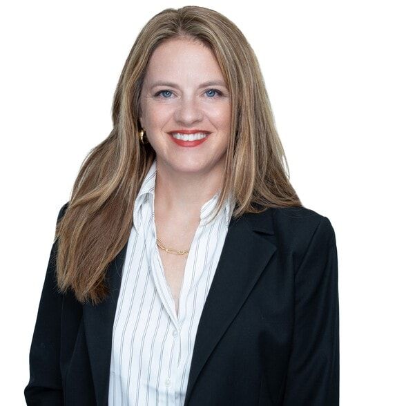 Land Listing Agent Photo