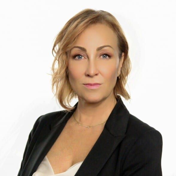 Land Listing Agent Photo