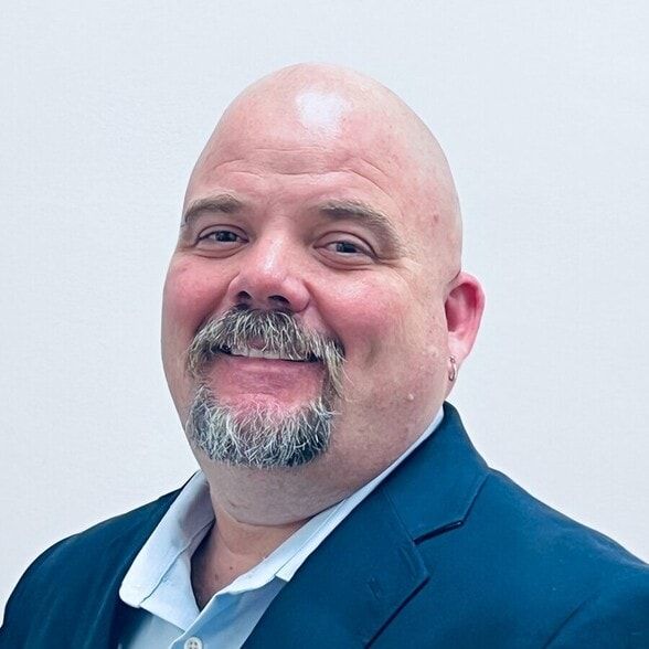 Land Listing Agent Photo