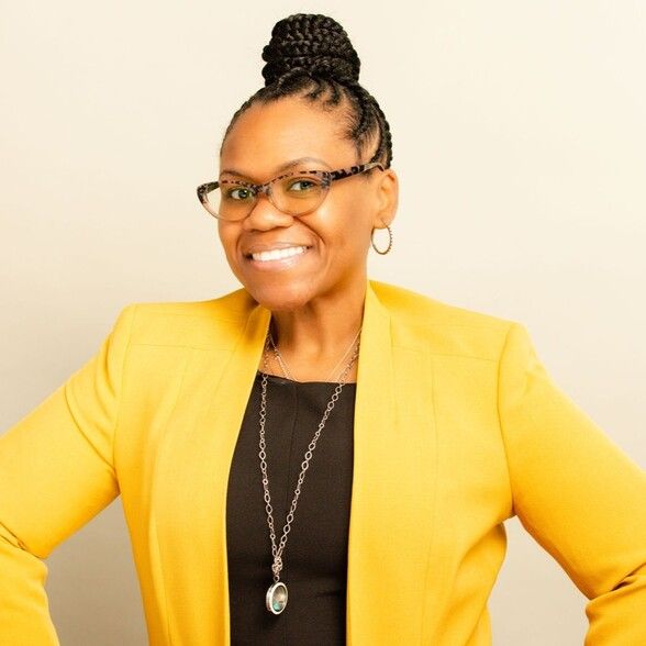 Land Listing Agent Photo