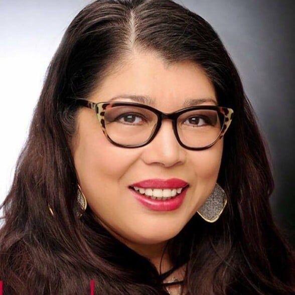 Land Listing Agent Photo