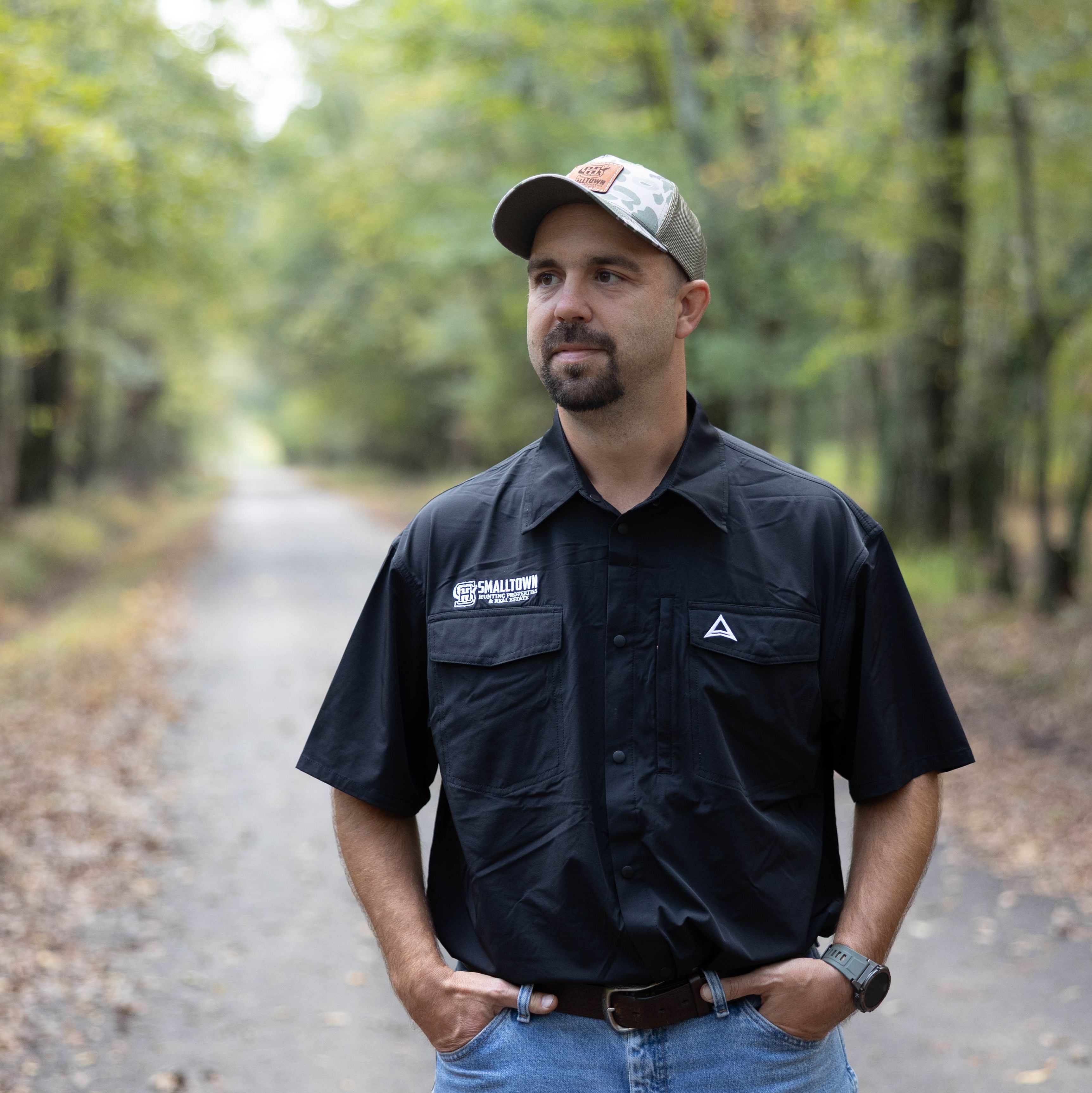 Land Listing Agent Photo