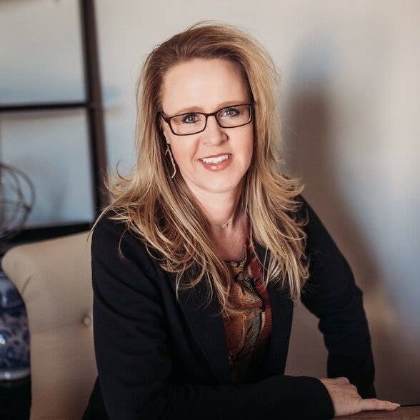 Land Listing Agent Photo