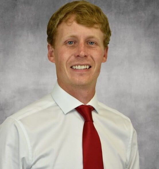 Land Listing Agent Photo