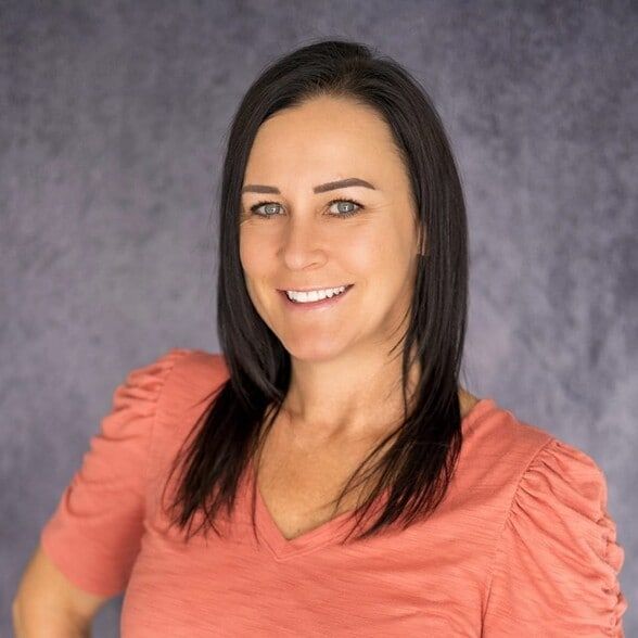 Land Listing Agent Photo