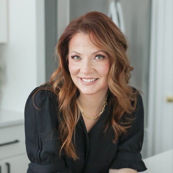 Land Listing Agent Photo