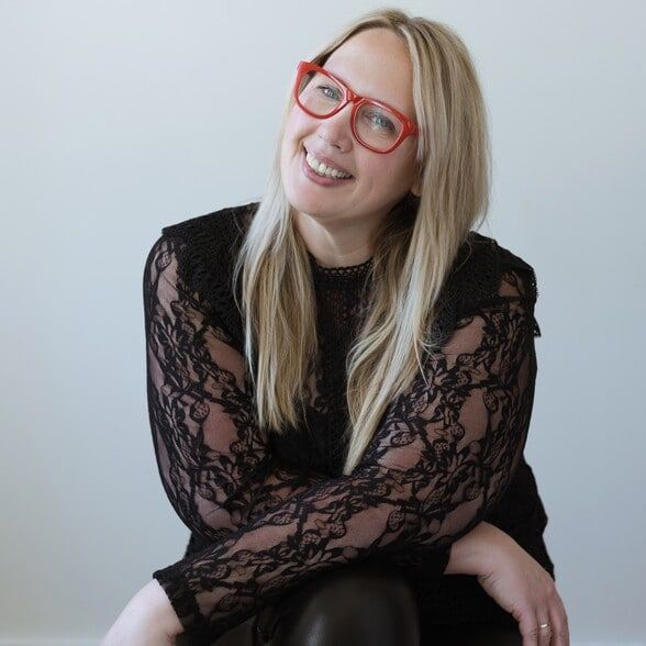 Land Listing Agent Photo