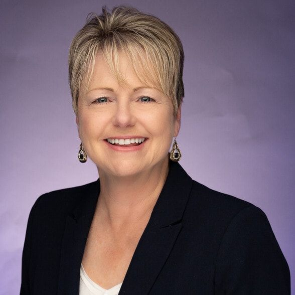 Land Listing Agent Photo