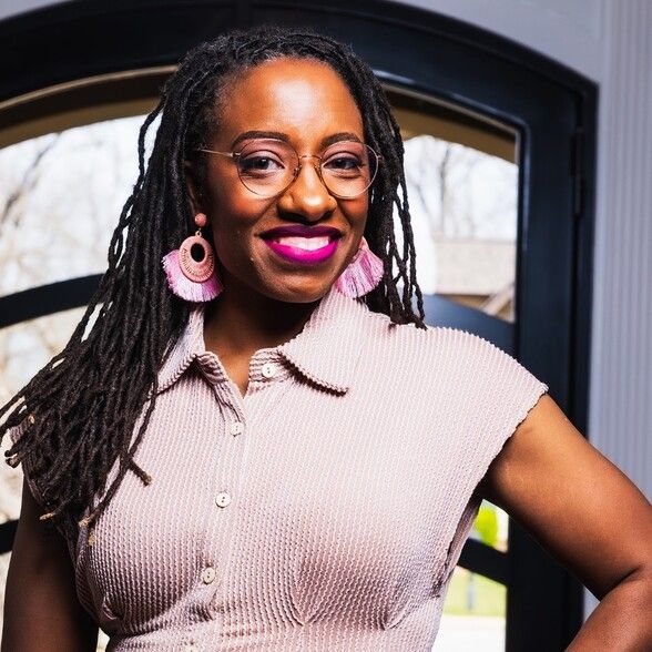 Land Listing Agent Photo