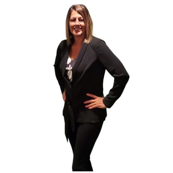 Land Listing Agent Photo