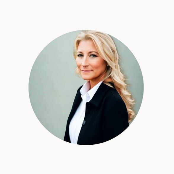 Land Listing Agent Photo