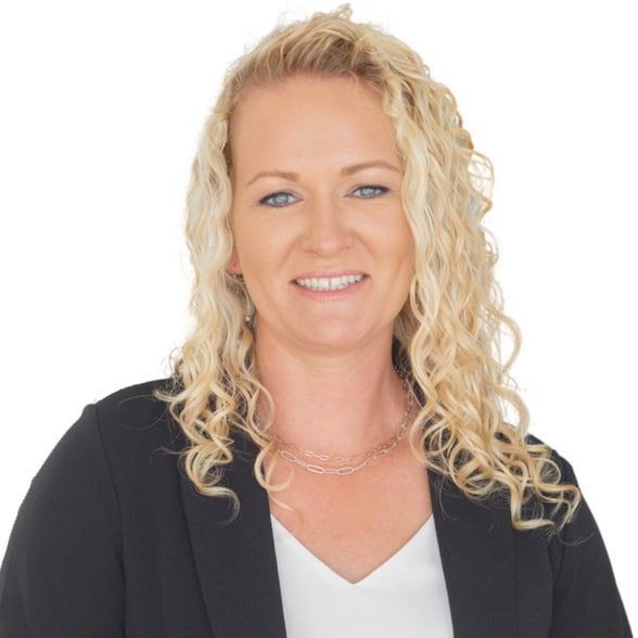 Land Listing Agent Photo