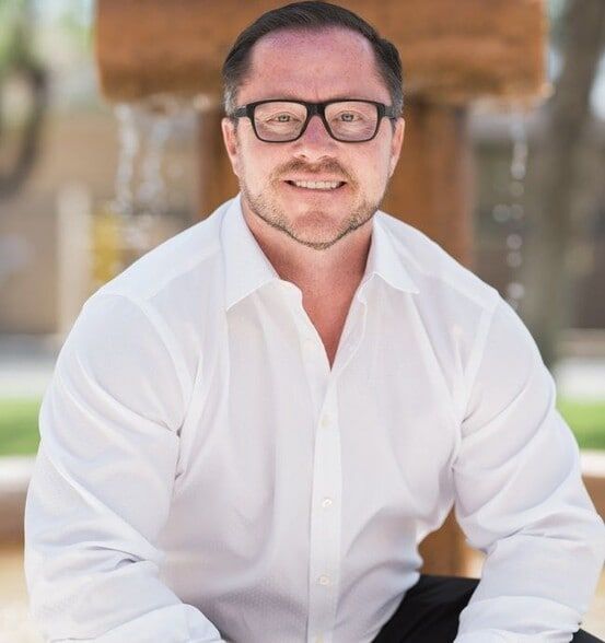 Land Listing Agent Photo