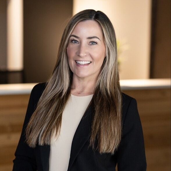 Land Listing Agent Photo