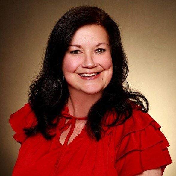 Land Listing Agent Photo