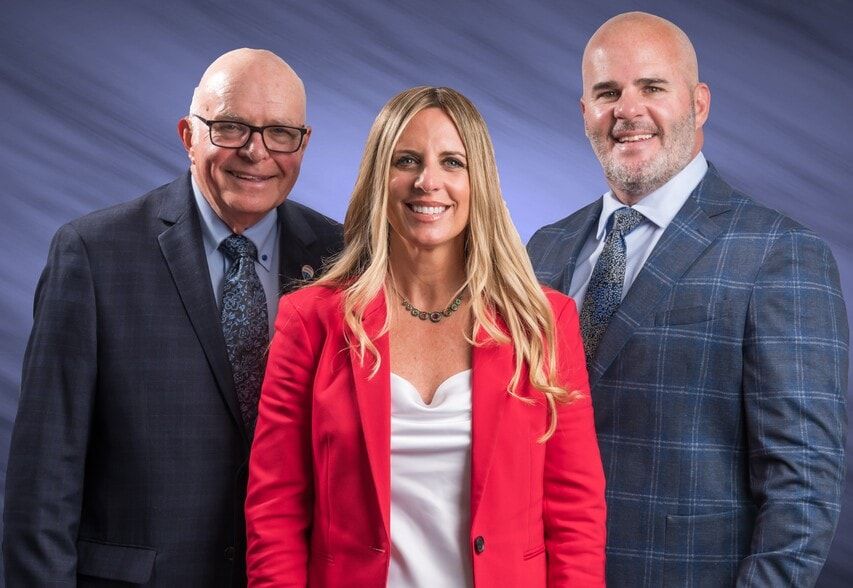 Land Listing Agent Photo