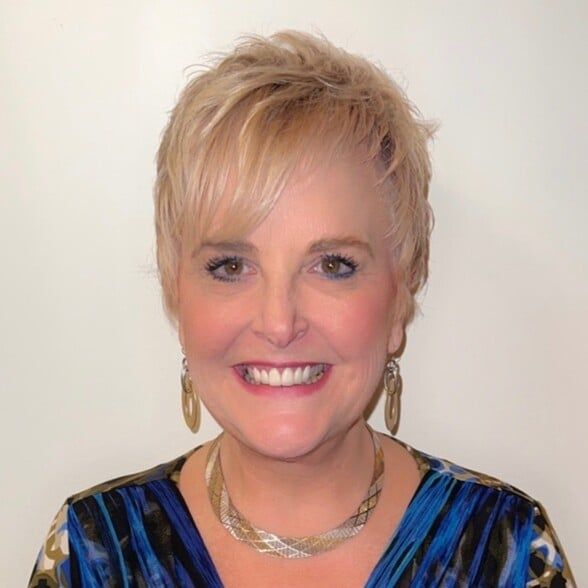 Land Listing Agent Photo