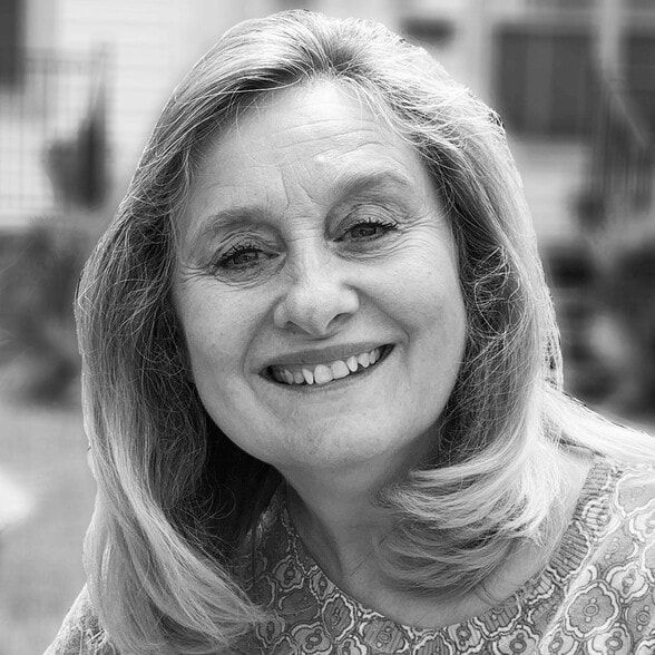 Land Listing Agent Photo