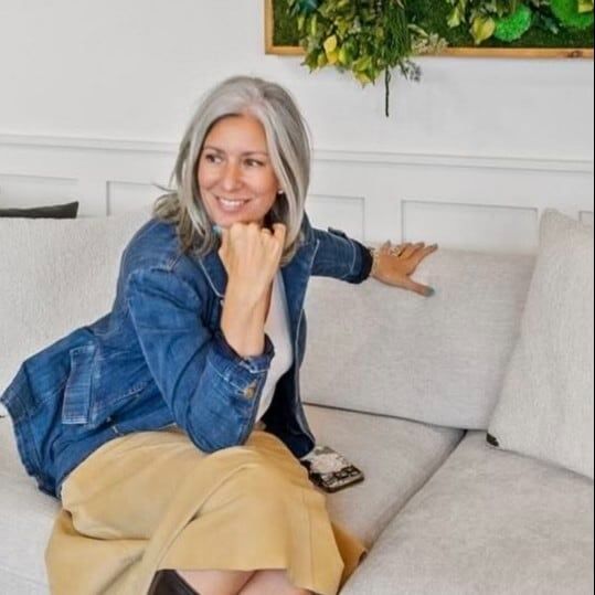 Land Listing Agent Photo