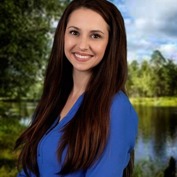 Land Listing Agent Photo