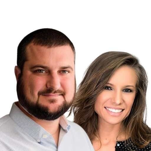 Land Listing Agent Photo