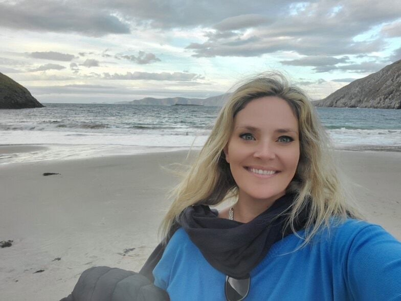 Land Listing Agent Photo