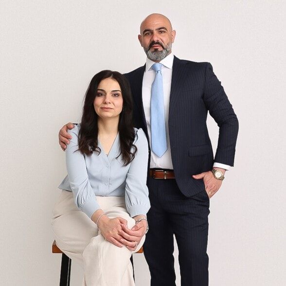 Land Listing Agent Photo