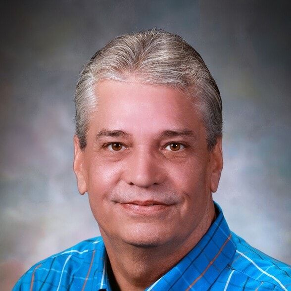 Land Listing Agent Photo