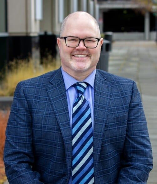 Land Listing Agent Photo