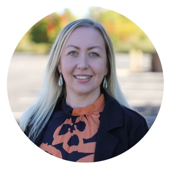 Land Listing Agent Photo