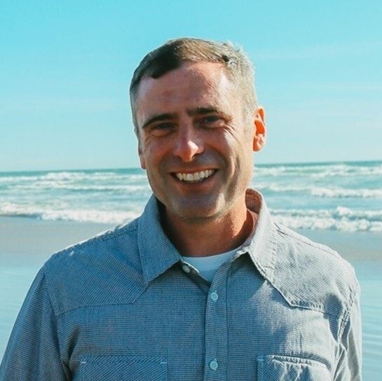 Land Listing Agent Photo