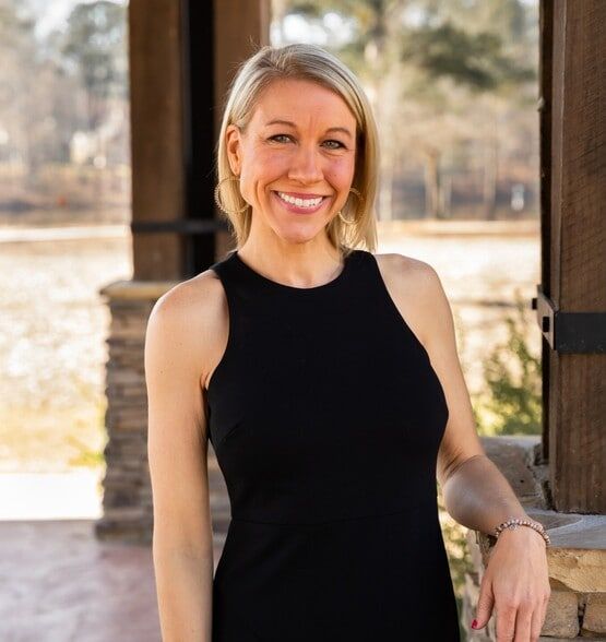 Land Listing Agent Photo