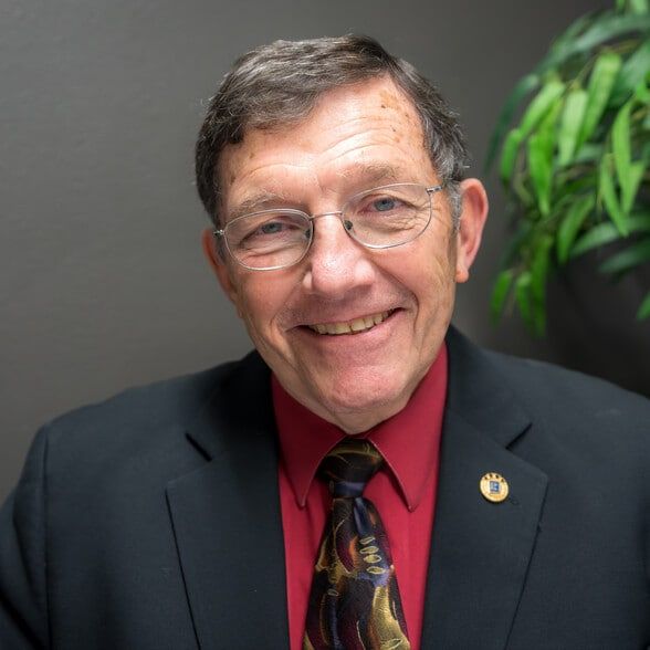 Land Listing Agent Photo