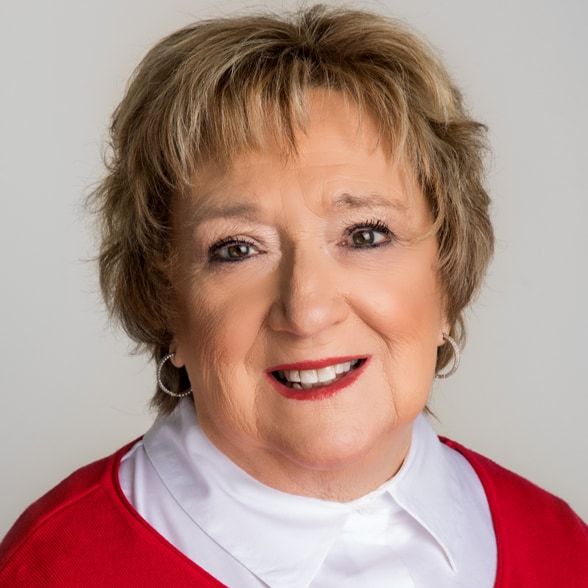 Land Listing Agent Photo