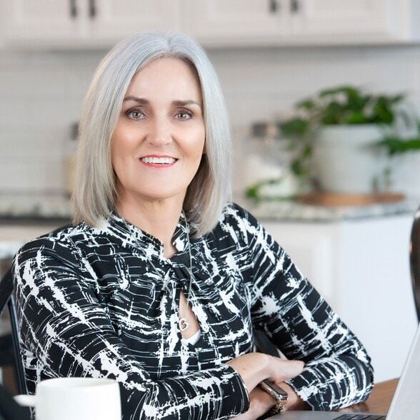 Land Listing Agent Photo