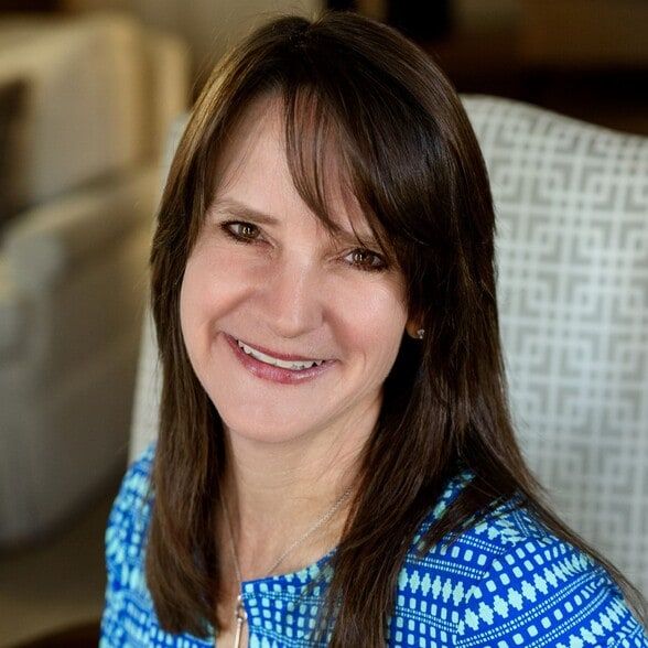 Land Listing Agent Photo