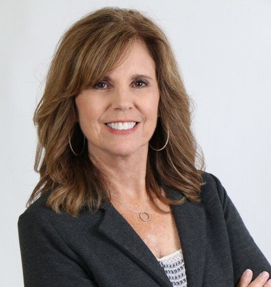 Land Listing Agent Photo